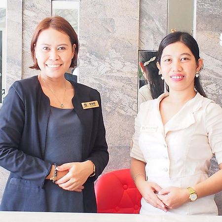Marton Suites Davao Ngoại thất bức ảnh