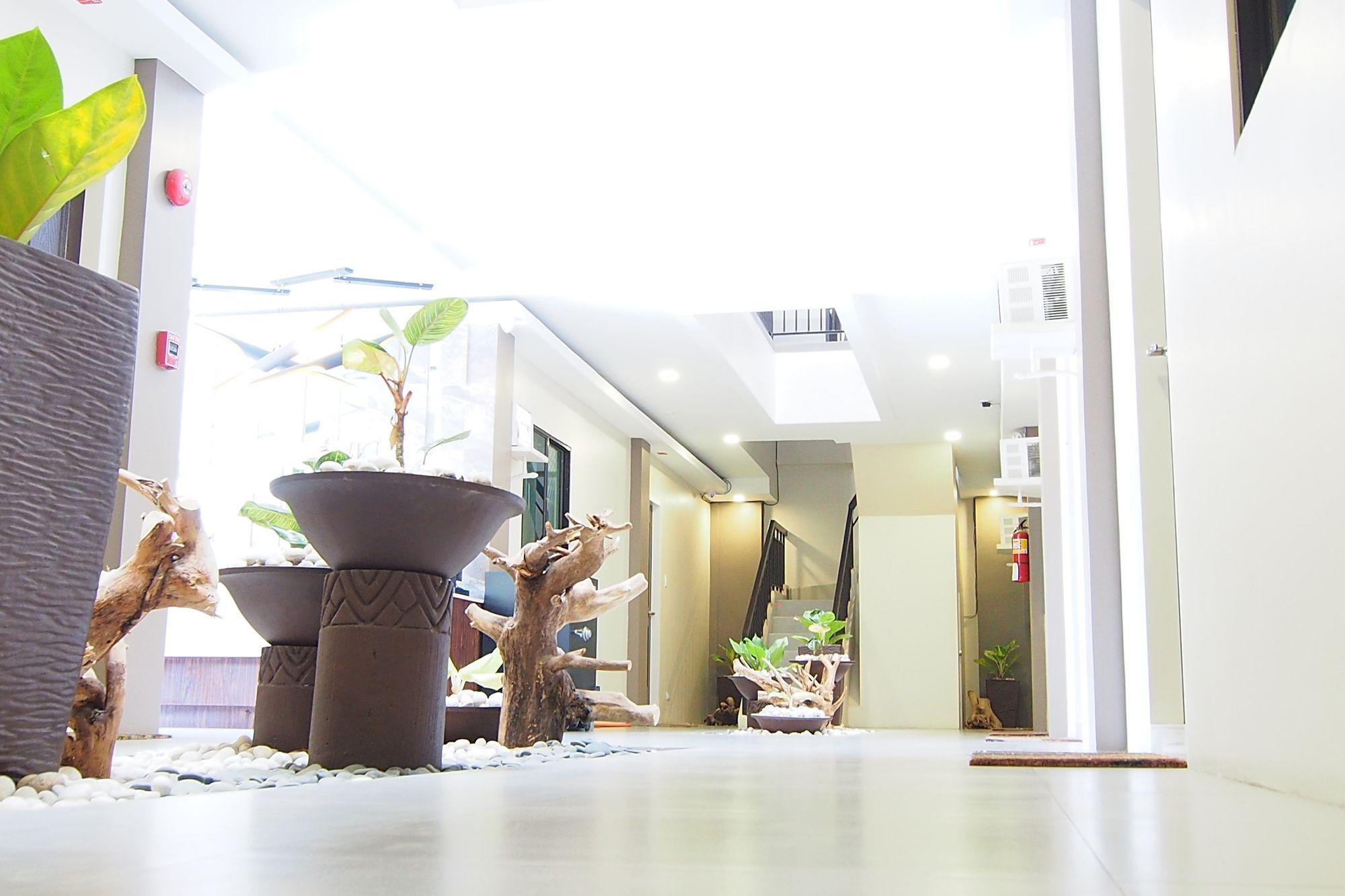 Marton Suites Davao Ngoại thất bức ảnh